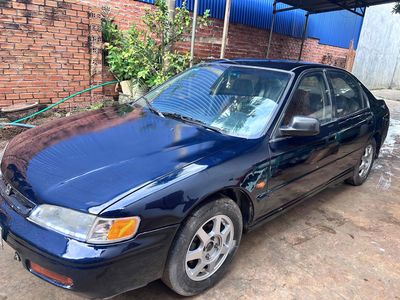 Honda Accord 1994 2.0 MT - 234567 km. Mua bán Ô tô tại Huyện Cư Kuin Đắk Lắk được đăng bởi Nguyễn Danh Hệ