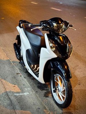 Honda Vision 2025 Trắng đen 6000 km