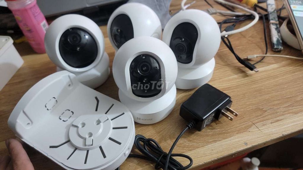 Camera wifi  ezvip quay 360 2.0 chưa kèm thẻ nhớ