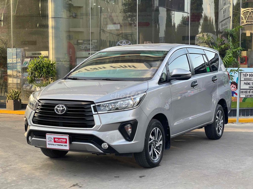 Toyota Innova 2.0E MT 2021 - Giá có thương lượng