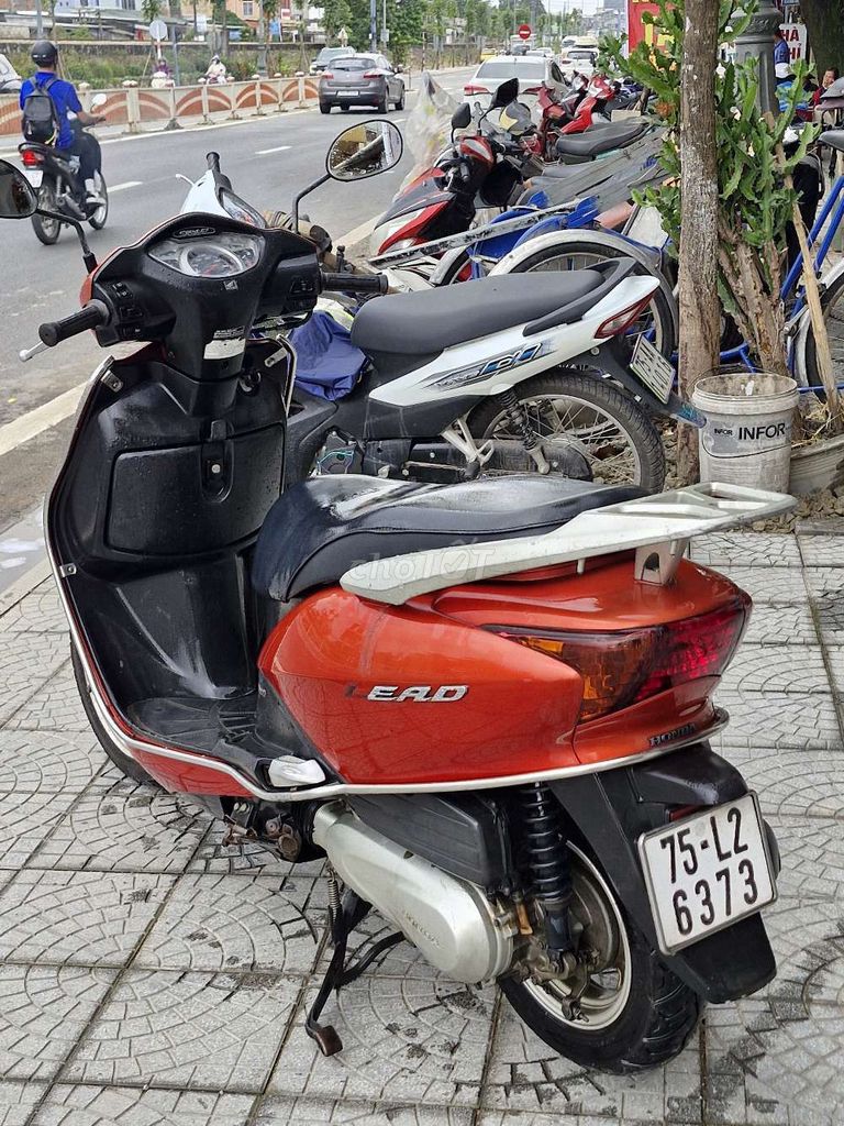 Cần bán xe lead rin 99%. Mua bán Xe máy tại Thành phố Huế Thừa Thiên Huế được đăng bởi QuachThanh 75 hình 6