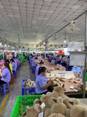 CTY May Tuyển Dụng, Lương Ổn Định, Việc Ngồi Làm