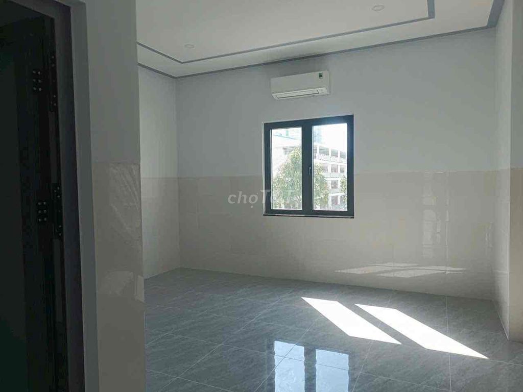 Cho Thuê Nhà 3 Lầu Mới 100% 4 phòng ngủ Khu Dân Cư Hồng Loan. Cho thuê nhà ở tại Quận Cái Răng Cần Thơ được đăng bởi Minh Trang hình 5