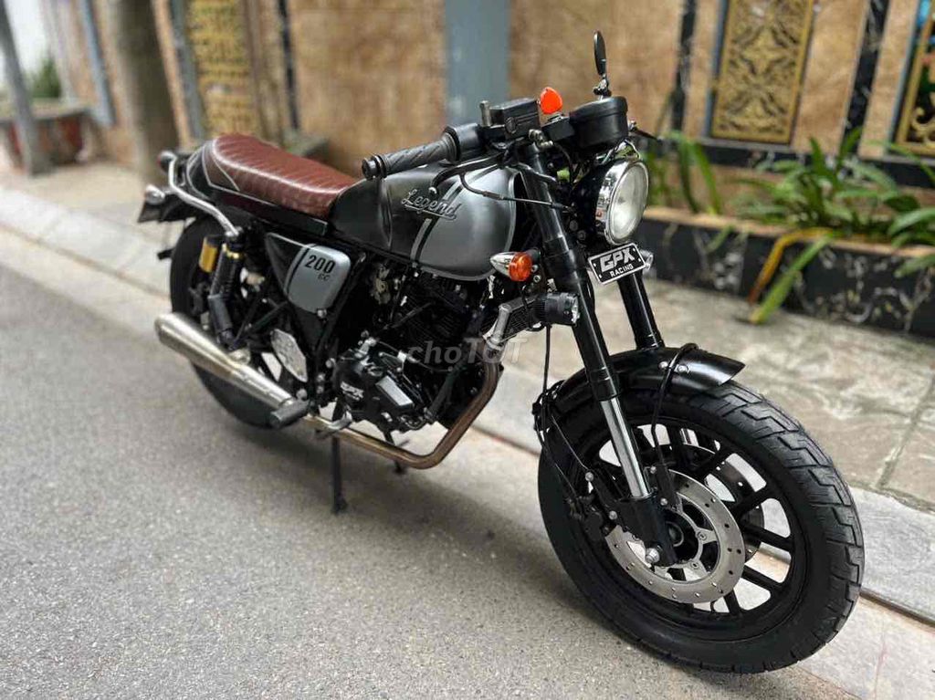GPX LEGEND 200  góp trước O đồng OK .xe lướt. Mua bán Xe máy tại Quận Cầu Giấy Hà Nội được đăng bởi Tong motor xe may hình 1