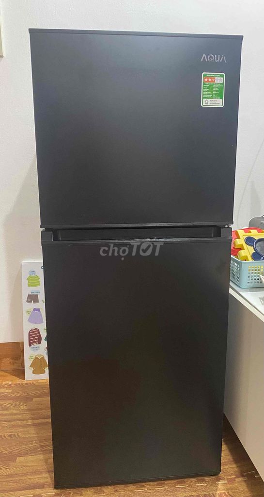 Tủ lạnh Aqua AQR-T160FA Đen 130L. Mua bán Tủ lạnh tại Quận Ba Đình Hà Nội được đăng bởi Đào Ngọc Anh hình 1