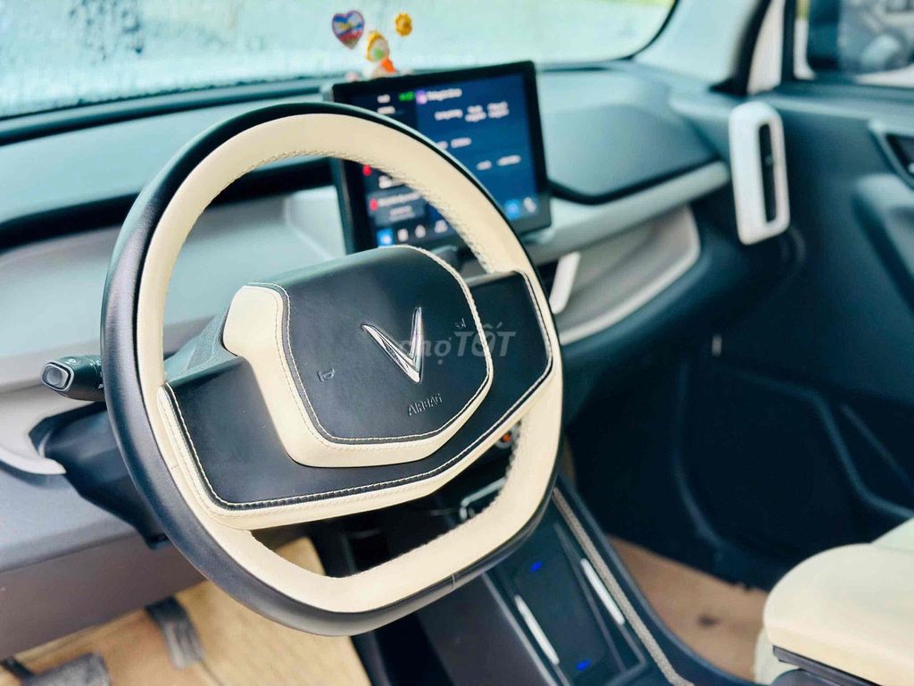 VinFast VF3 2024 Thuê pin - 23000 km. Mua bán Ô tô tại Quận Thanh Xuân Hà Nội được đăng bởi Cao Văn Hùng hình 9