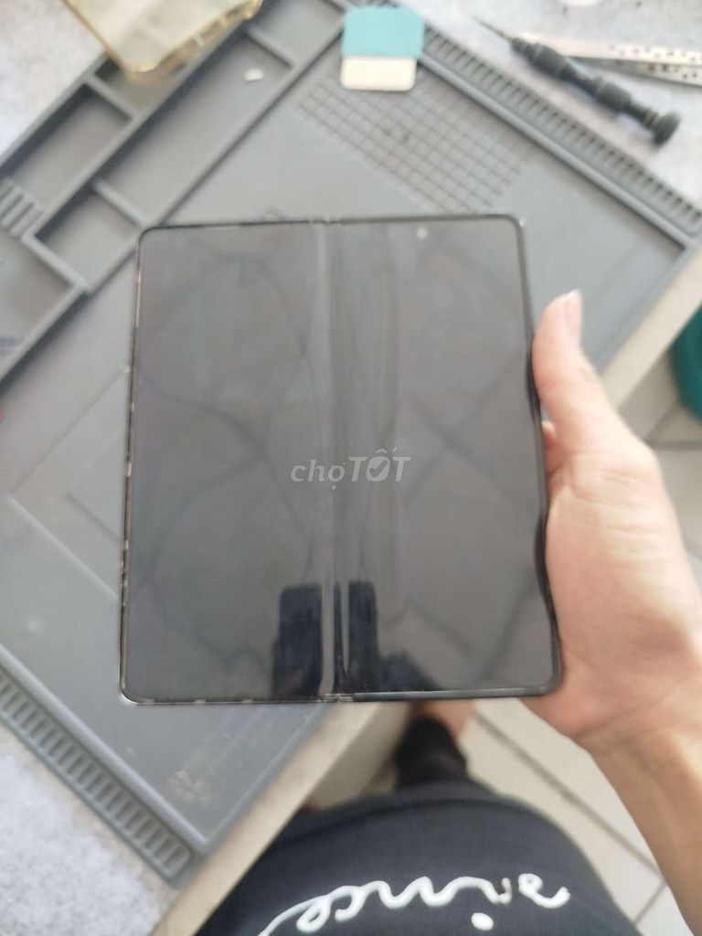 Samsung Galaxy Z Fold 4 Đen. Mua bán Điện thoại tại Thành phố Thuận An Bình Dương được đăng bởi Nguyễn Văn Đức hình 1