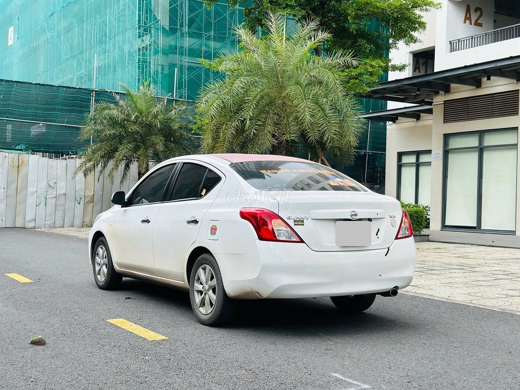 Nissan Sunny 1.5 XV 2014 - 255tr. Mua bán Ô tô tại Thành phố Dĩ An Bình Dương được đăng bởi Siêu Thị Ô Tô Bình Dương  hình 3