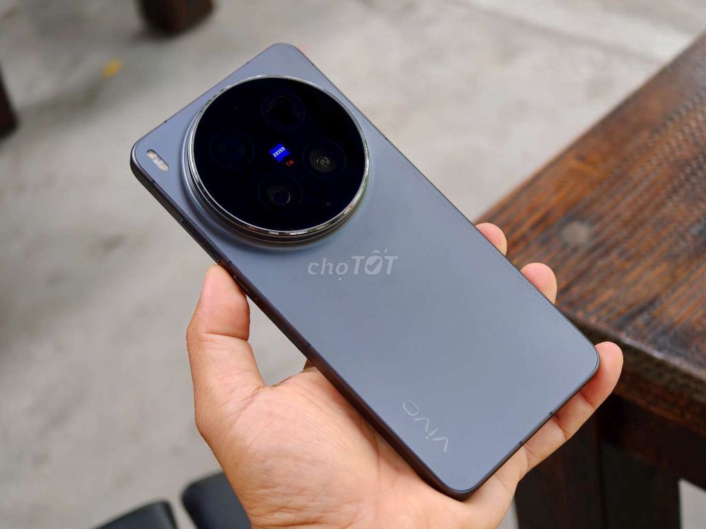 Vivo X300 Ultra 16/512 pin 100 Fullbox có gl. Mua bán Điện thoại tại Quận 12 Tp Hồ Chí Minh được đăng bởi Đỗ Hậu Fb Dylan Đỗ hình 1