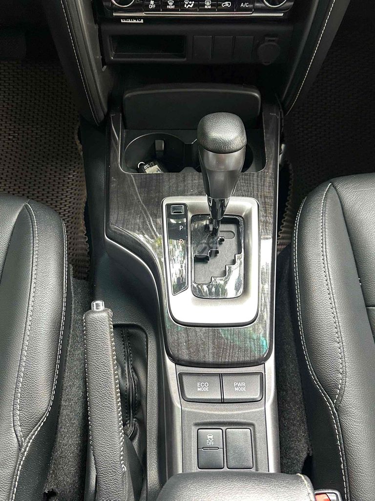 Toyota Fortuner 2.4AT 4x2 sx 2022 máy dầu. Mua bán Ô tô tại Quận Cầu Giấy Hà Nội được đăng bởi Cao Quý hình 15