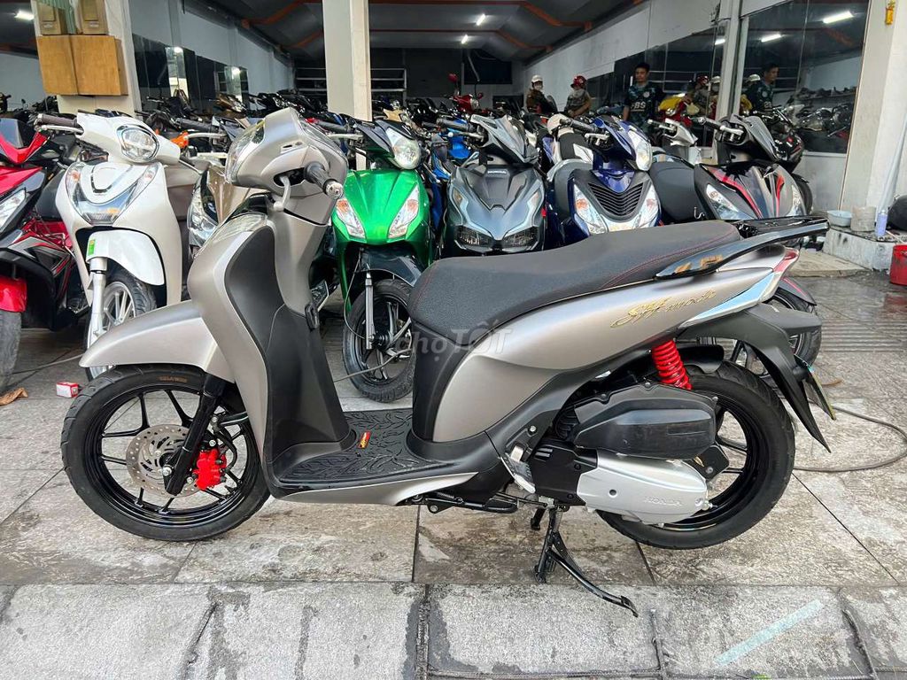 Honda SH mode 2015 mới 90% Bstp chính chủ. Mua bán Xe máy tại Quận Tân Phú Tp Hồ Chí Minh được đăng bởi Tuanduy hình 2