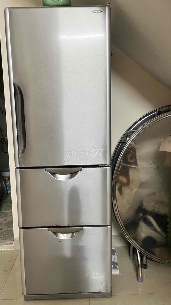 Tủ lạnh Hitachi cũ. Mua bán Tủ lạnh tại Quận Hải Châu Đà Nẵng được đăng bởi Khải hình 1