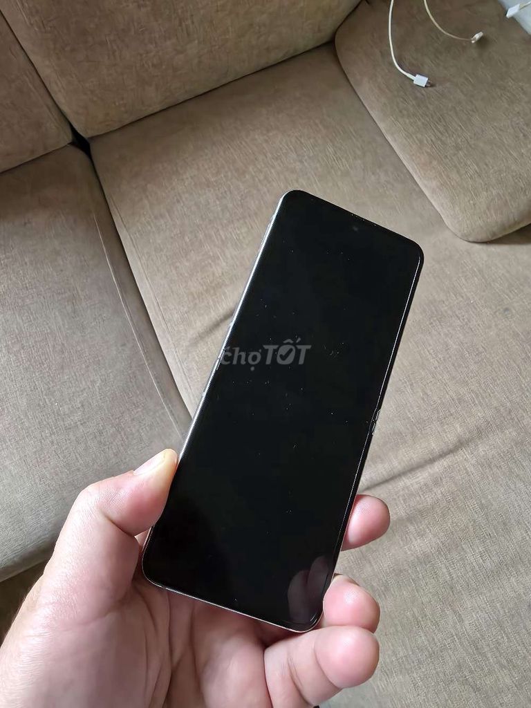 Samsung Galaxy Z Flip5 Xanh Lá 256GB. Mua bán Điện thoại tại Quận Hoàng Mai Hà Nội được đăng bởi Hoang Ha hình 1