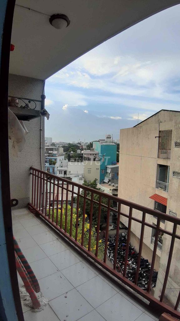 (BÁN GẤP) Chính chủ - Căn hộ chung cư lầu 4, 2PN CC78 Tân Hoà Đông Q6