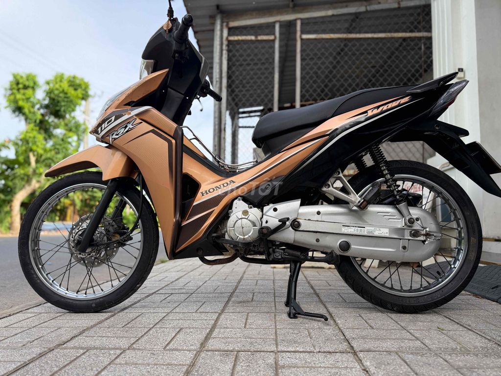 🌈 RSX 83 NGAY CHỦ XE CỨNG MÀU ĐẸP MÁY ZIN💥CÓ GÓP💥. Mua bán Xe máy tại Thành phố Sóc Trăng Sóc Trăng được đăng bởi Mạnh Huỳnh hình 3