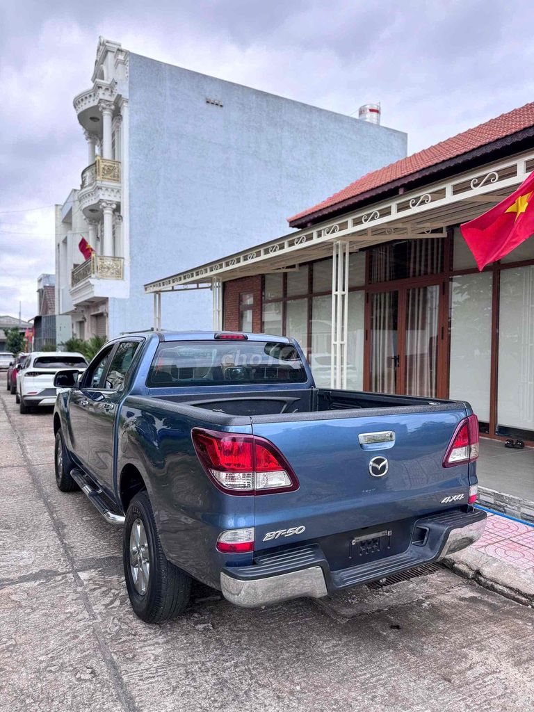 Mazda BT 50 2017 2.2L 4x4 MT - 115000 km. Mua bán Ô tô tại Thành phố Buôn Ma Thuột Đắk Lắk được đăng bởi AUTO  THẮNG TOÀN PHÁT  hình 5
