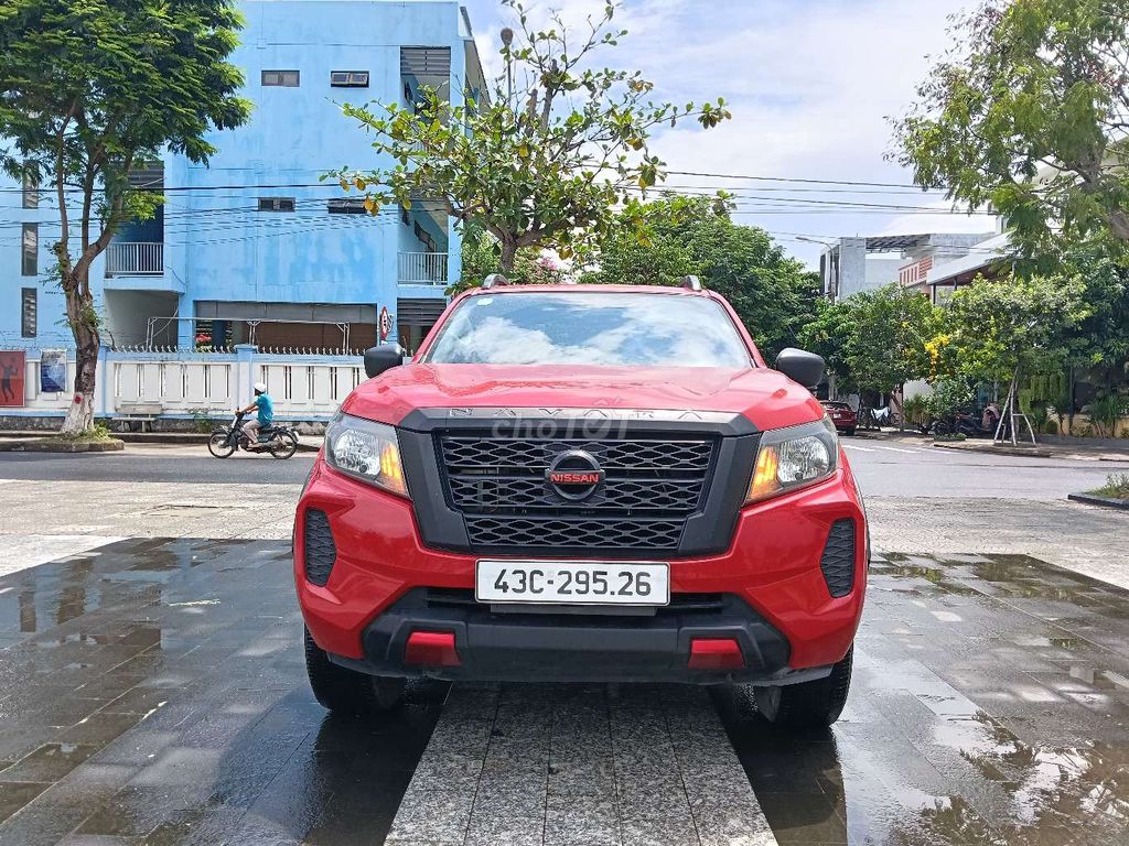 Nissan Navara EL 2023 1 cầu Tự động Đỏ