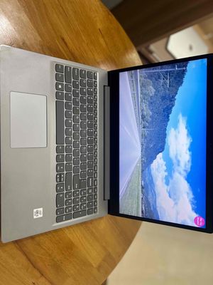 Lenovo 81W8, I3-1005G1, Ram 8G, SSD 256G. Mua bán Laptop tại Thành phố Long Xuyên An Giang được đăng bởi Laptop Mai Lý Nghĩa