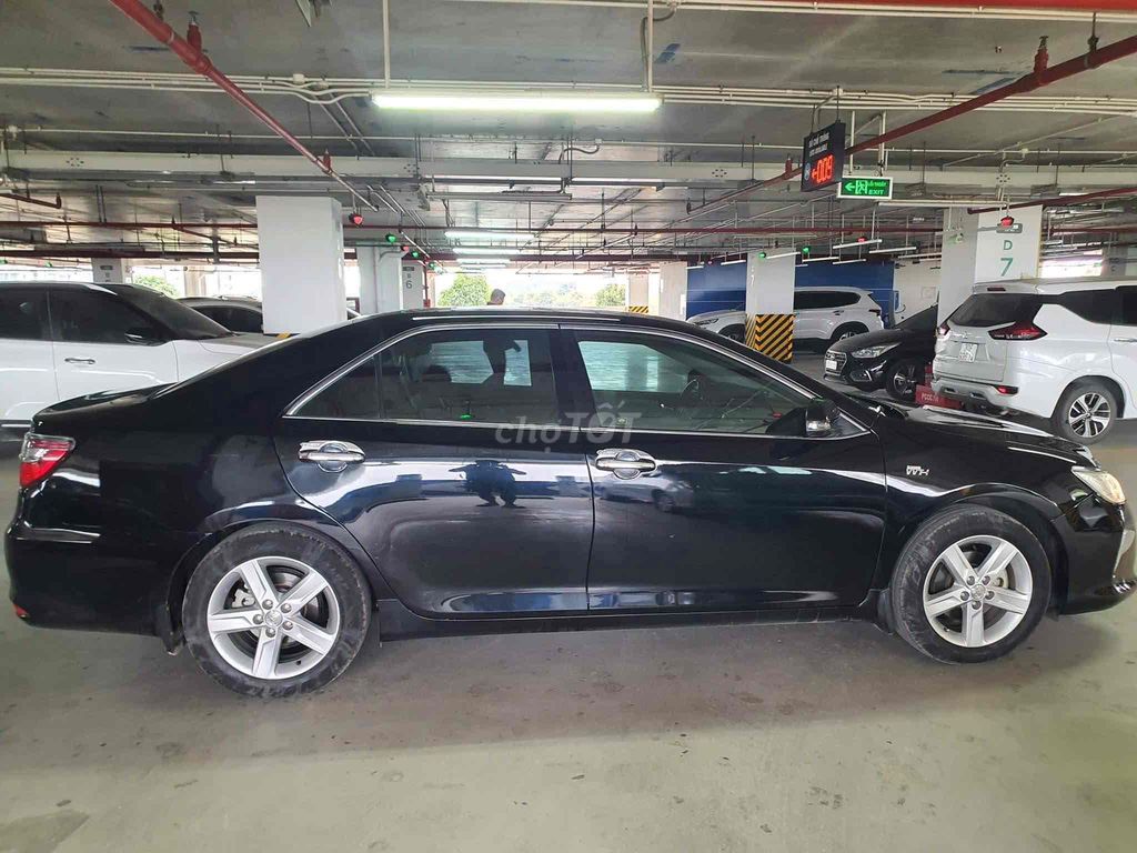 Toyota Camry 2015 2.5Q - 130000 km