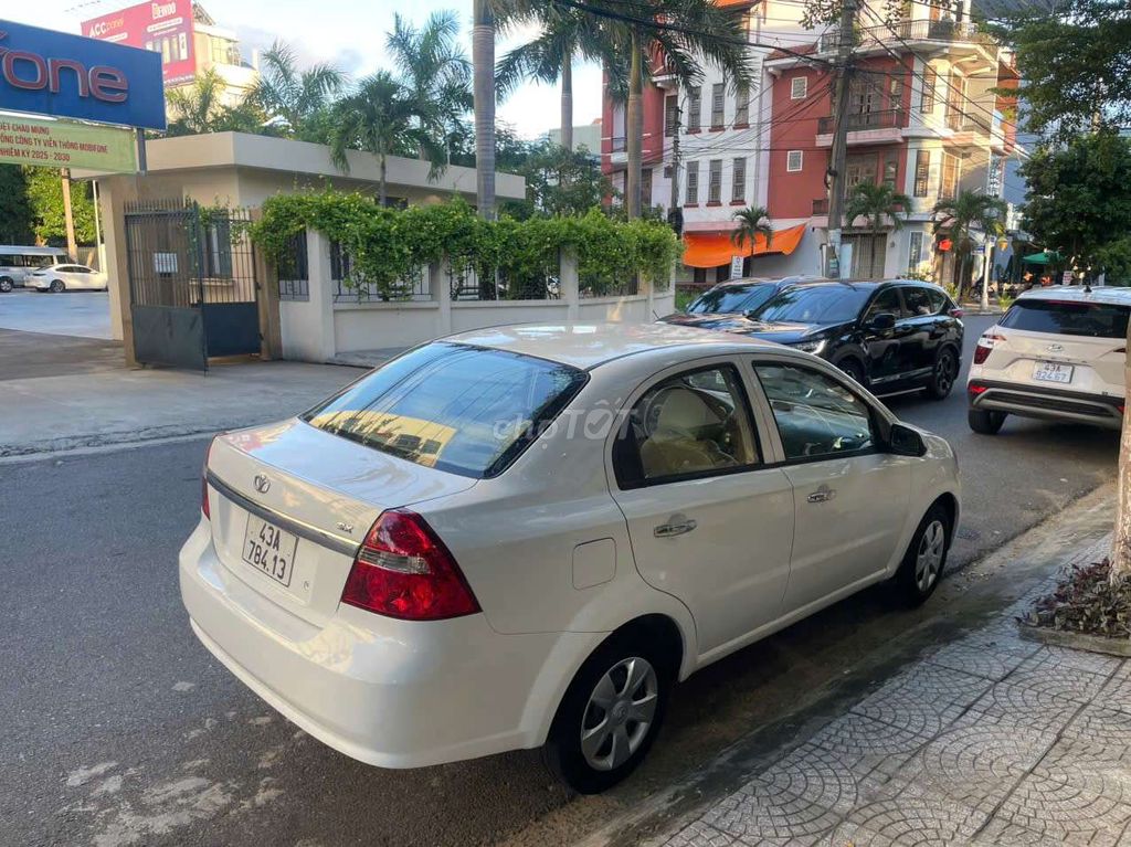 Chính chủ bán Gentra xe đẹp máy rin ko lỗi. Mua bán Ô tô tại Quận Hải Châu Đà Nẵng được đăng bởi otocudanang hình 2