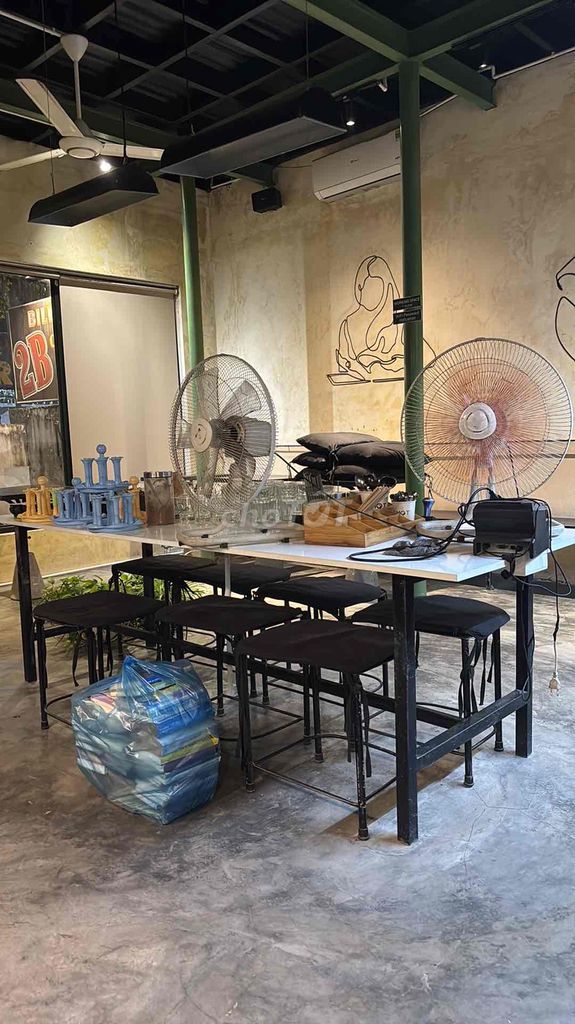 Bộ bàn ăn 8 ghế Hiện đại. Mua bán Bàn ghế tại Thành phố Huế Thừa Thiên Huế được đăng bởi Phan Anh hình 1