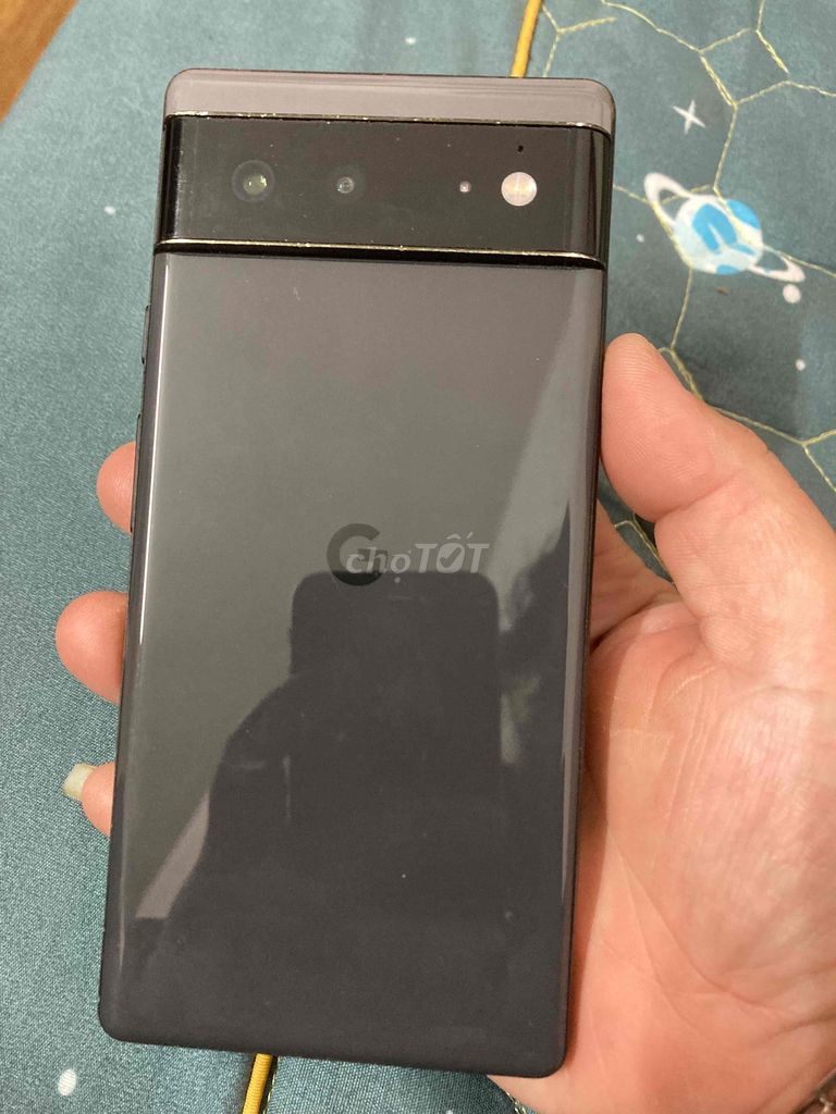 Google Pixel 6 Đen. Mua bán Điện thoại tại Quận Đống Đa Hà Nội được đăng bởi Annie Phạm hình 1