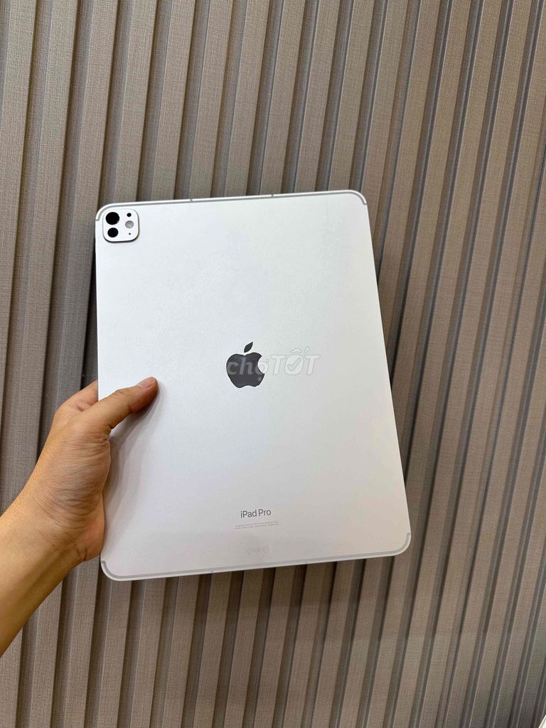 iPad Pro M4 13 inch 512GB WF+ 5G Pin 100 sạc 35L. Mua bán Máy tính bảng tại Quận Ninh Kiều Cần Thơ được đăng bởi Quý Mobile Cần thơ hình 1