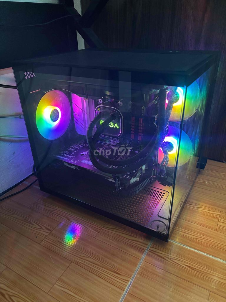 Bán lại case PC Gaming (Giá chuẩn không mặc cả). Mua bán Máy tính để bàn tại Quận Nam Từ Liêm Hà Nội được đăng bởi Hỏi Chấm hình 1