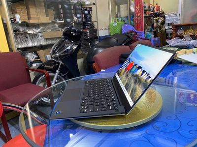 Dell XPS 9305 i7-1165G7 16GB/256GB/13.3FHD WIN 11