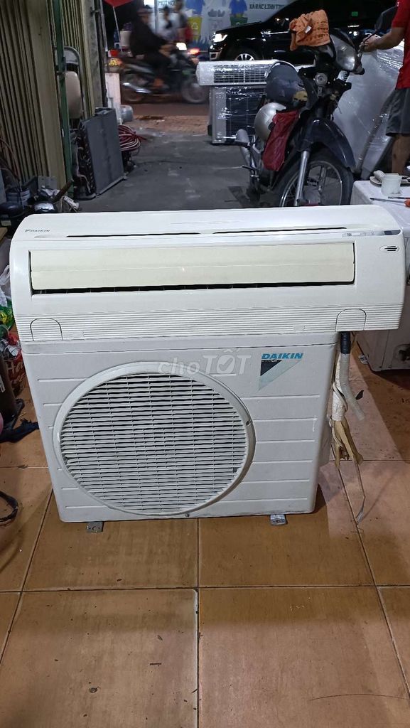 MÁY LẠNH DAIKIN 1,5 HP BAO ZIN GIÁ RẺ