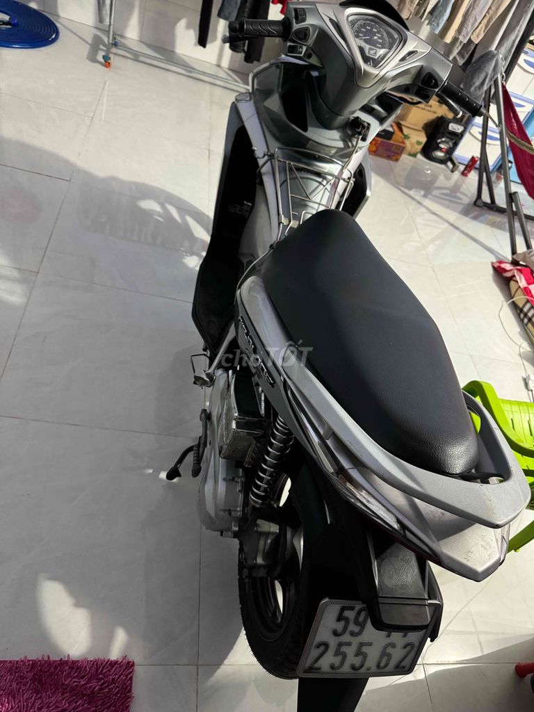 AB 2012. Mua bán Xe máy tại Thành phố Thủ Đức Tp Hồ Chí Minh được đăng bởi Lê Huỳnh Thiên Phúc hình 2