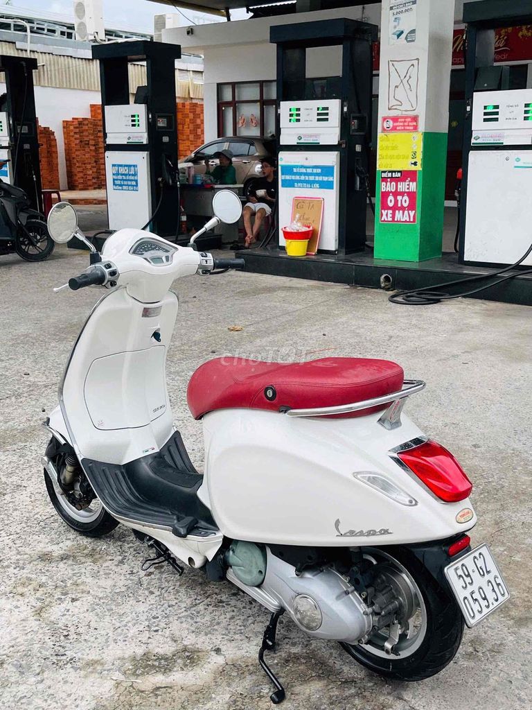 Скутер Piaggio Vespa Primavera 2016 белый