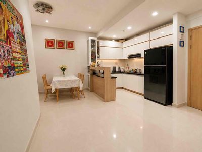 Căn góc 70m2 2PN  Charmington Lapointe 181 Cao Thắng, Q10