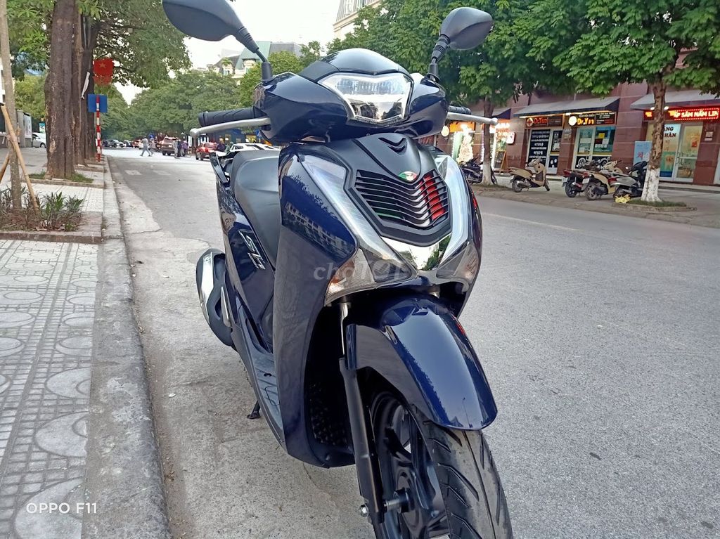 HONDA SH 125I XANH TÍM CHÍNH CHỦ 2018 BIỂN 29. Mua bán Xe máy tại Quận Nam Từ Liêm Hà Nội được đăng bởi MAI HÒA hình 1