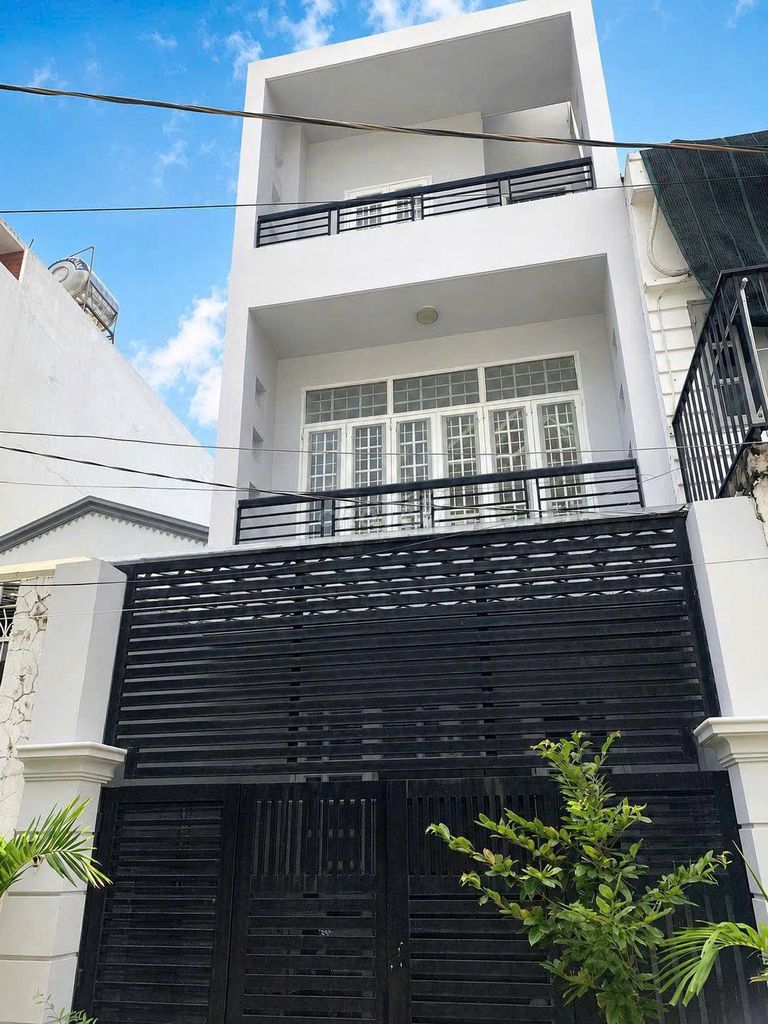 NHÀ MẶT TIỀN - NGAY GIÁO XỨ THÁNH KHANG, CHỢ TAM HÀ - LINH ĐÔNG