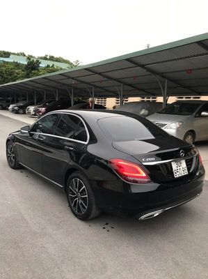 Mercedes C200 2019 màu Đen