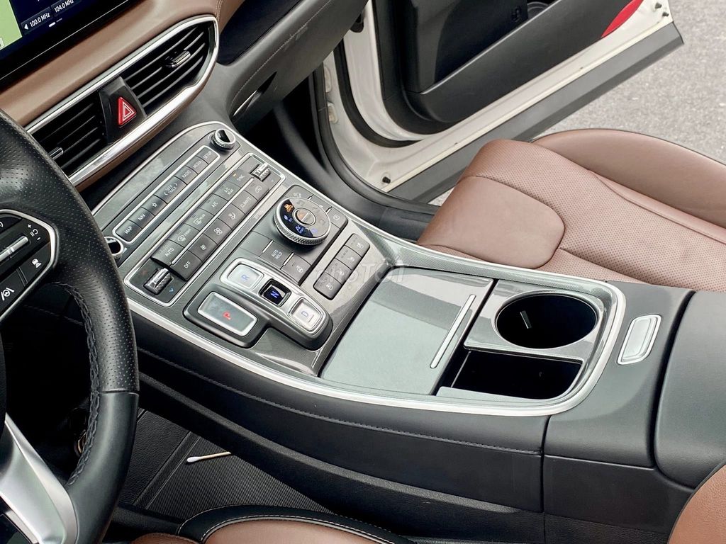 Bán xe Hyundai SantaFe Dầu Cao cấp 2.2L HTRAC 2021. Mua bán Ô tô tại Quận Lê Chân Hải Phòng được đăng bởi Bùi Anh Thư hình 3