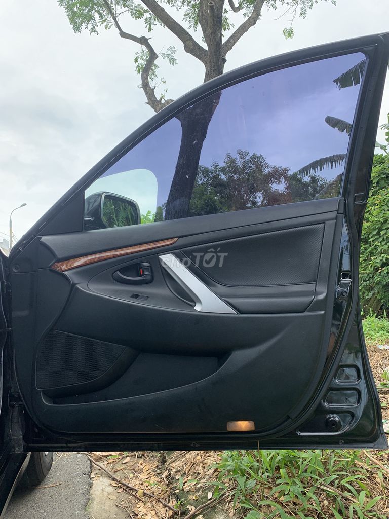 CAMRY 2.0E, Xe Tốt, Giá Rẻ .. Mua bán Ô tô tại Huyện Hòa Vang Đà Nẵng được đăng bởi Đăng Khoa hình 13