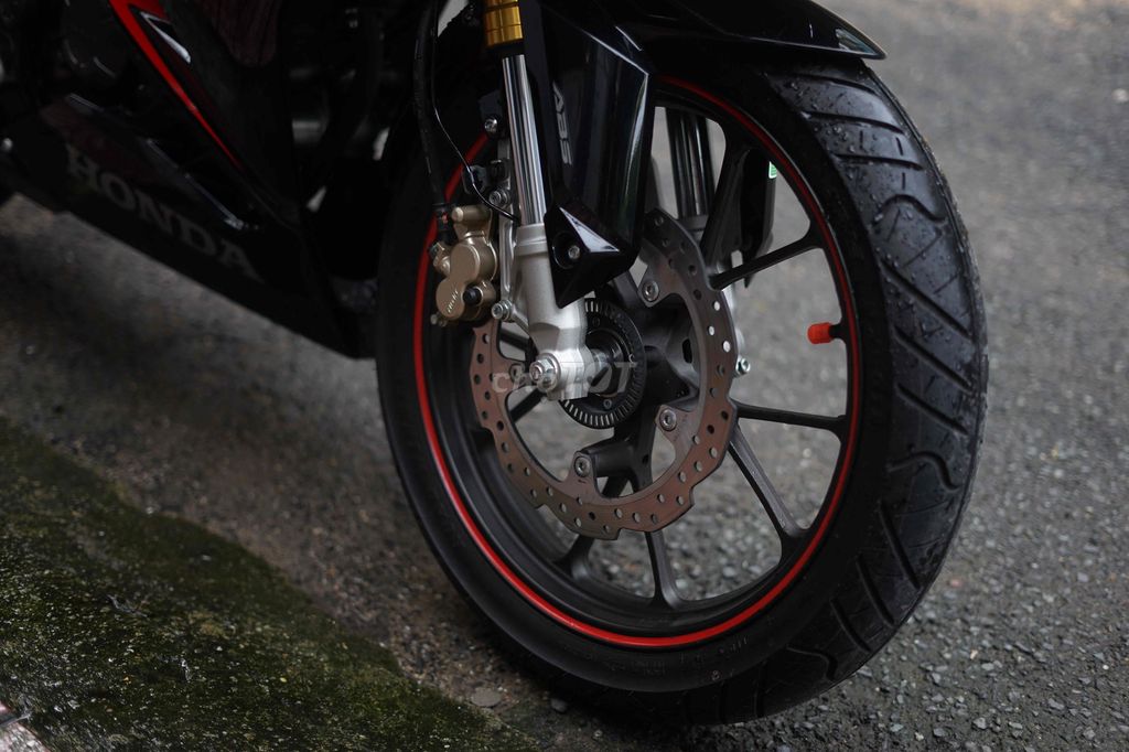 Bán CBR150R ABS odo 3k bssg. Mua bán Xe máy tại Quận 12 Tp Hồ Chí Minh được đăng bởi Thiên Tài hình 5