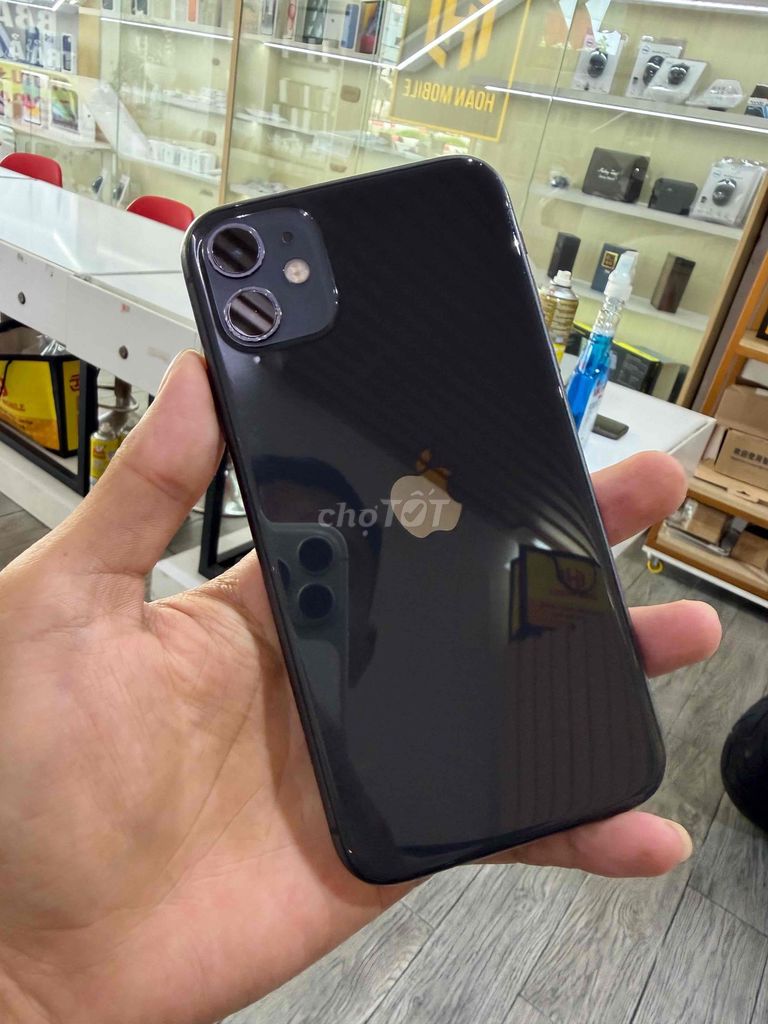 Apple iPhone 11 64GB Đen. Mua bán Điện thoại tại Quận Gò Vấp Tp Hồ Chí Minh được đăng bởi Trần Hoàn hình 1