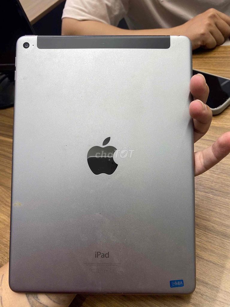 Apple iPad Air 2 Xám 64GB. Mua bán Máy tính bảng tại Huyện Yên Mô Ninh Bình được đăng bởi Phạm Văn Đức hình 1