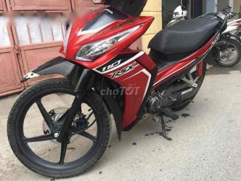 Honda Wave RSX красный, полуавтомат