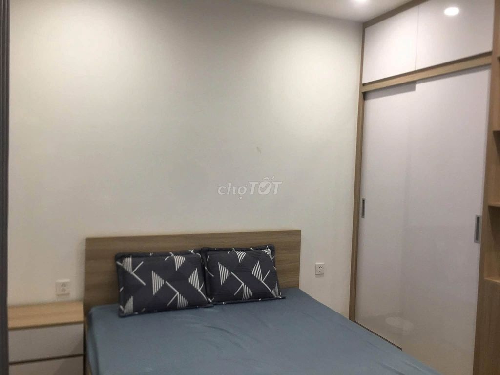 Студия с мебелью в Vinhomes Ocean Park