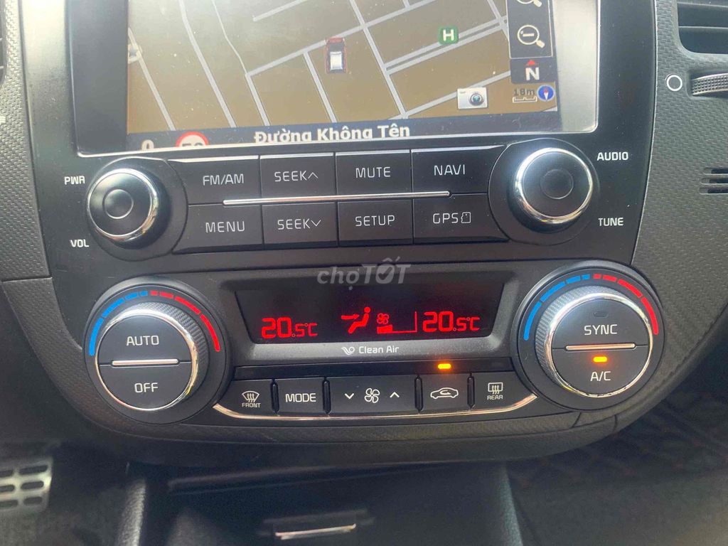 Kia Cerato 2.0 AT phiên bản cao cấp nhất Premium. Mua bán Ô tô tại Thành phố Biên Hòa Đồng Nai được đăng bởi CH xe máy Trần Na Na hình 4