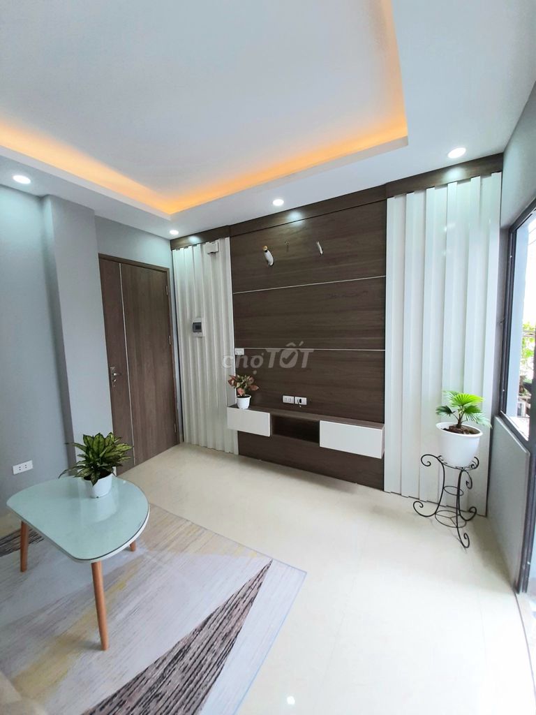 BÁN CHUNG CƯ G1 HÀO NAM, CÁT LINH Ở NGAY, OTO ĐỖ 50M, FULL ĐỒ