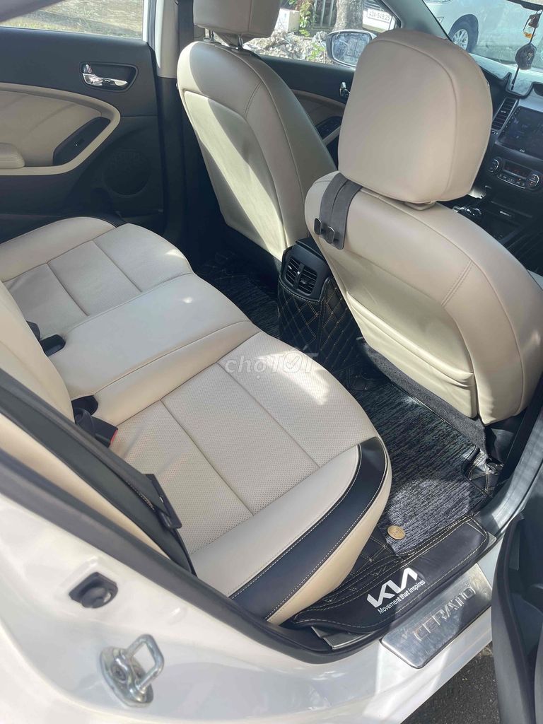 Kia Cerato 2016 1.6 AT bản full. Mua bán Ô tô tại Quận Thanh Khê Đà Nẵng được đăng bởi Hoang Hieu Hung  hình 12