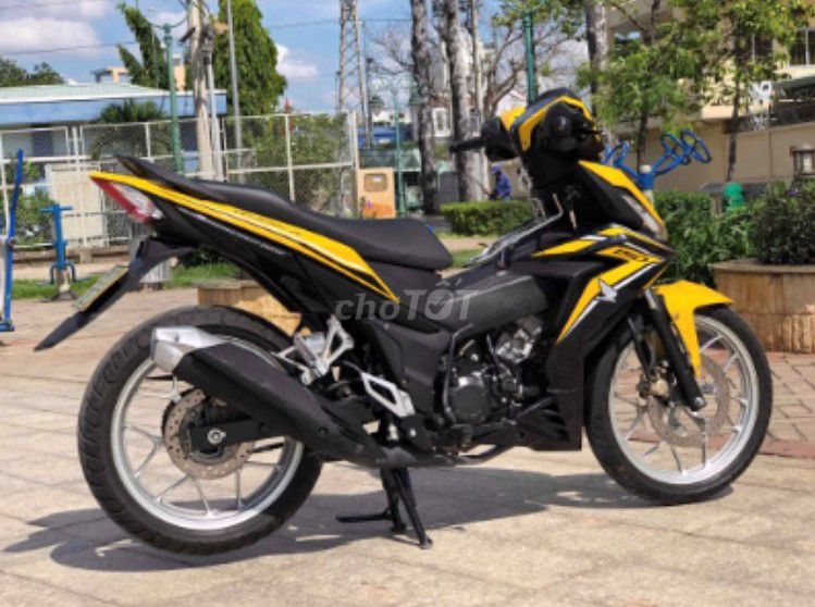 Winner V1, nguyên bản chính chủ đẹp long lanh. Mua bán Xe máy tại Quận Nam Từ Liêm Hà Nội được đăng bởi Em Dung hình 6