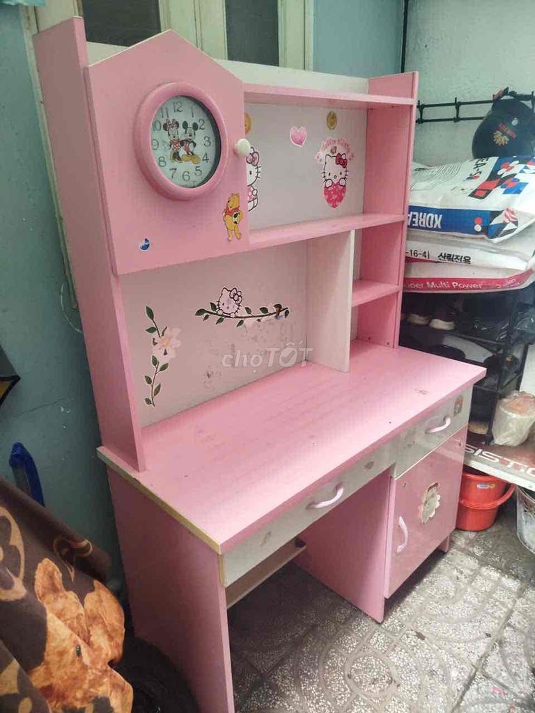 Bàn học nhựa Hello Kitty Hồng. Mua bán Bàn ghế tại Huyện Hóc Môn Tp Hồ Chí Minh được đăng bởi mina shop hình 1
