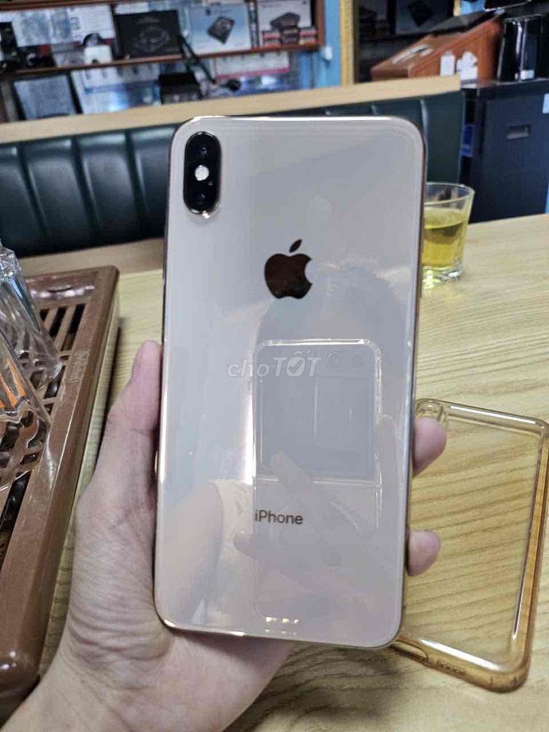Apple iPhone XS Max 256GB Vàng Gold Đã sử dụng. Mua bán Điện thoại tại Huyện Mê Linh Hà Nội được đăng bởi Hoàng Linh hình 1