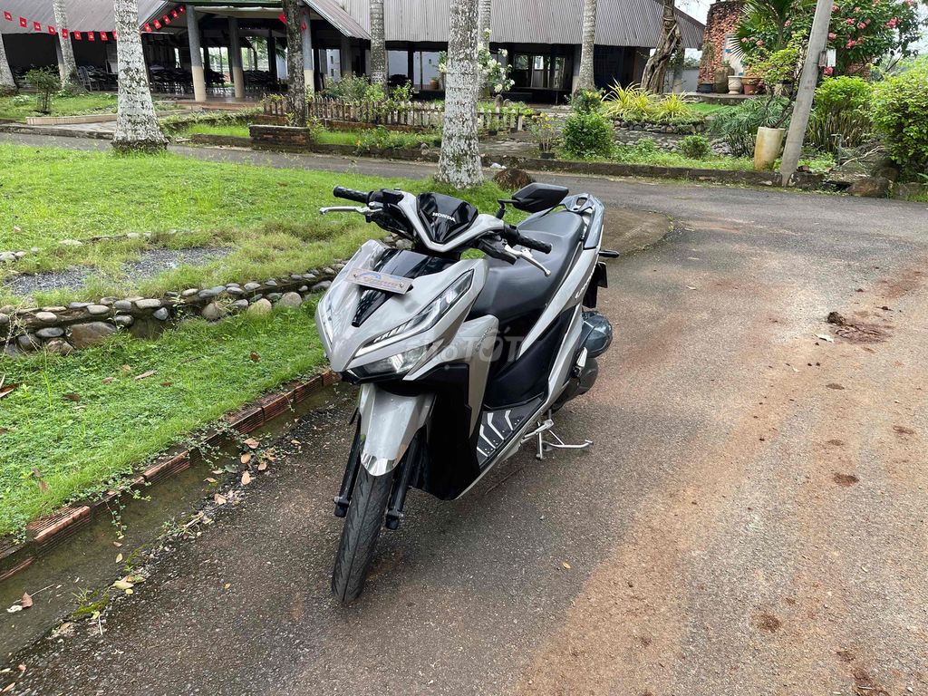 bán Vario chính chủ còn rat mới. Mua bán Xe máy tại Huyện Trảng Bom Đồng Nai được đăng bởi giàu hình 12